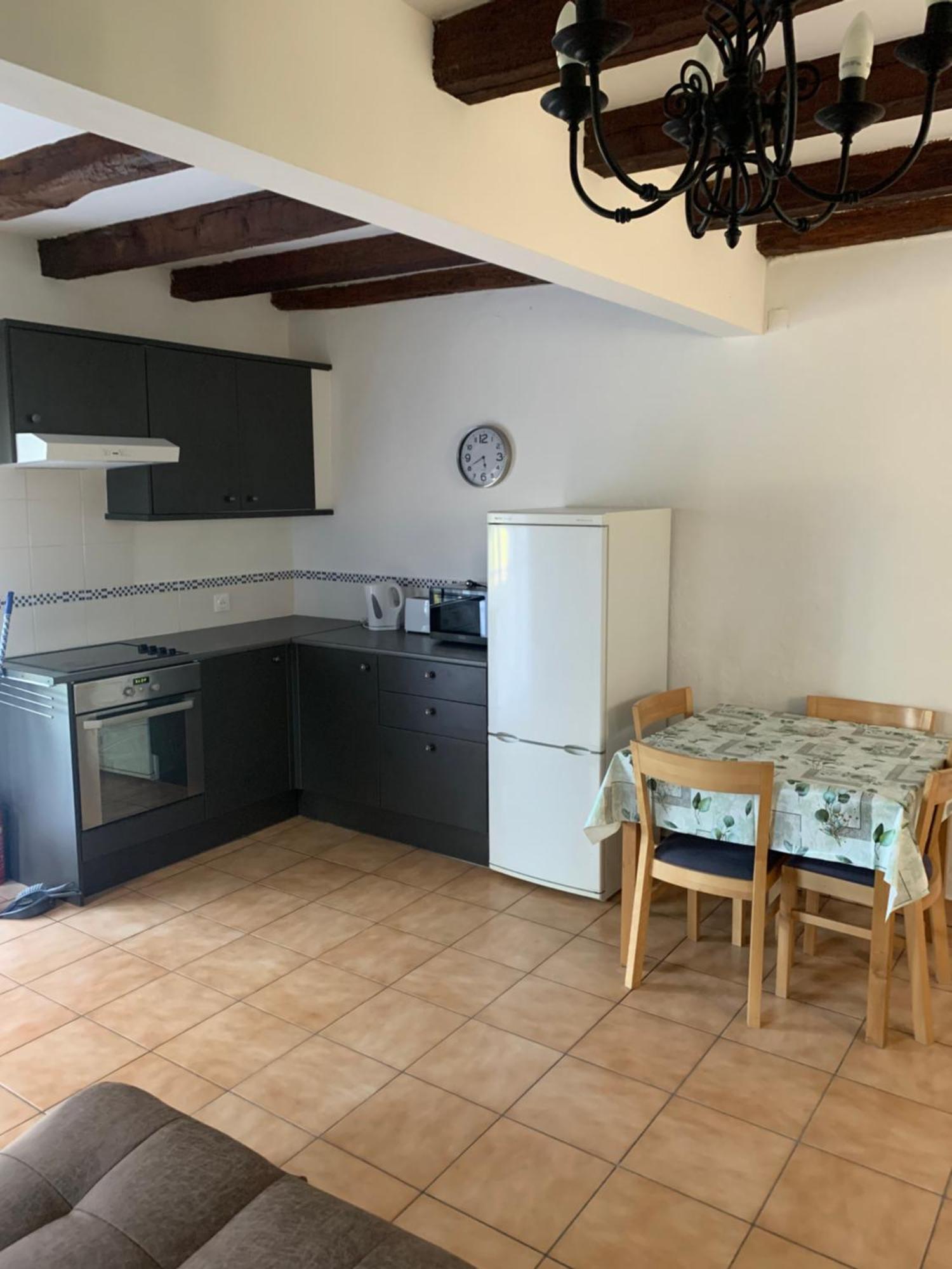 Le Bois D'Amour Gite Et Chambres Charroux  ภายนอก รูปภาพ